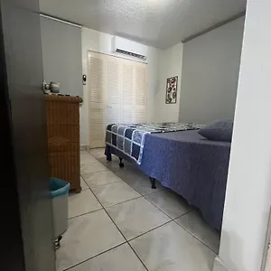 Caguax 206 Cabo Rojo